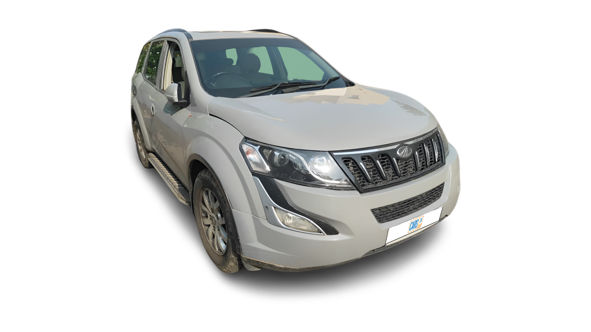 Mahindra XUV500-img